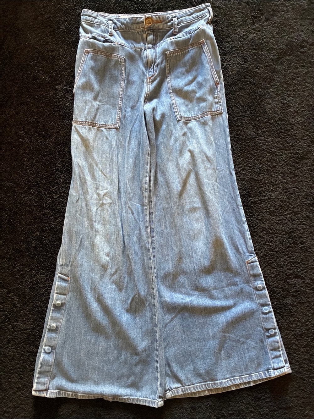 Pilcro and the letterpress Light Blue Denim Wide-Leg Snap Ankle Jeans Size 28